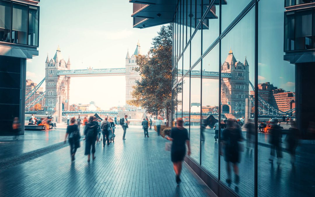 Navigating HR Challenges: A London Perspective